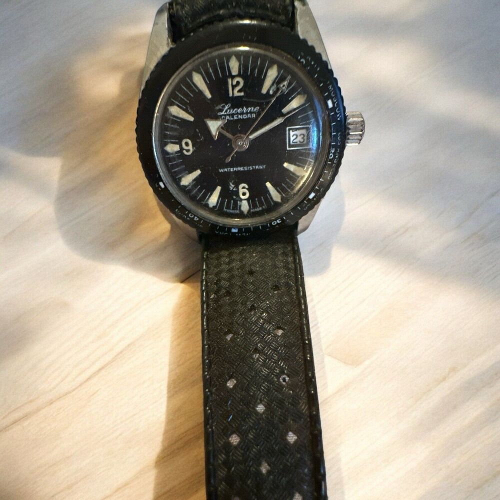 Vintage Lucerne Calendar World Time Luminous  Swiss Men's Diver Watch 39mm Parts
